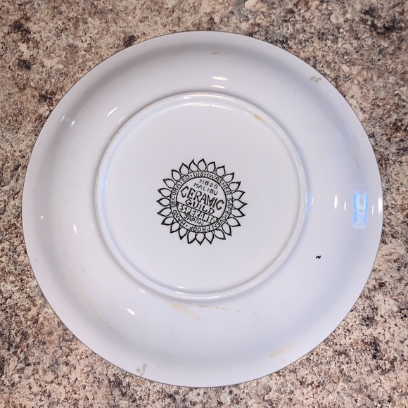 Ceramic Guild Esperanto Japan hand decorated salad plates - Picture 4 of 5